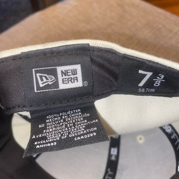 Men’s new era hat size 7 3/8 - Picture 3 of 3